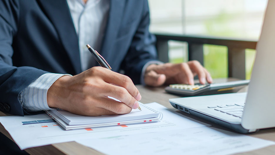 How to Determine Competitive Pay?